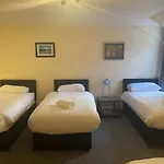 Bank Street Lodge